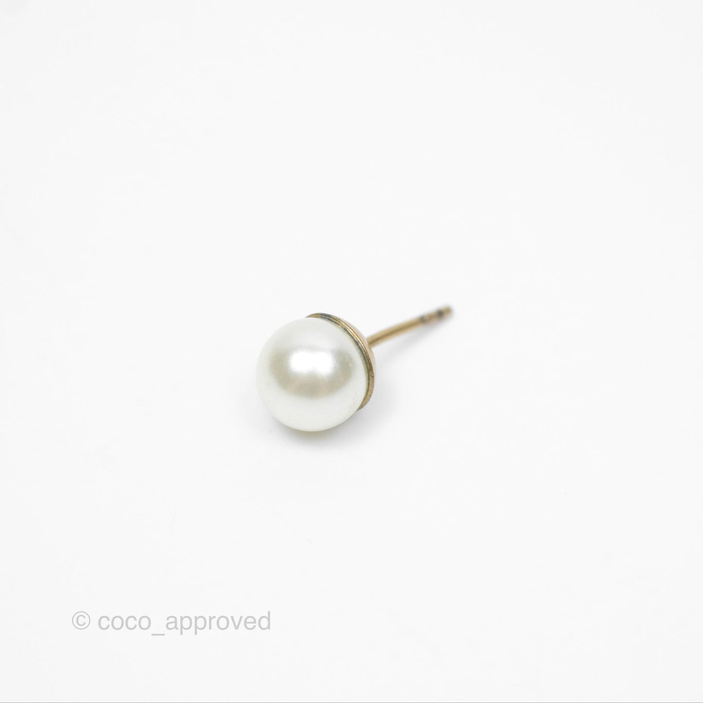 Christian Dior Tribales Pearl CD Earrings Gold Tone