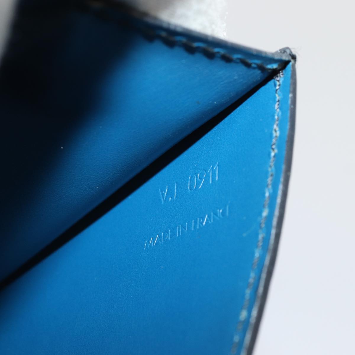 LOUIS VUITTON Epi Bicolor Free Run Shoulder Bag Black Blue M52415 LV Auth 87867