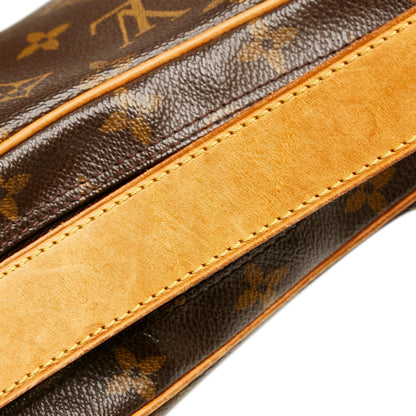 LOUIS VUITTON Monogram Croissant MM Brown