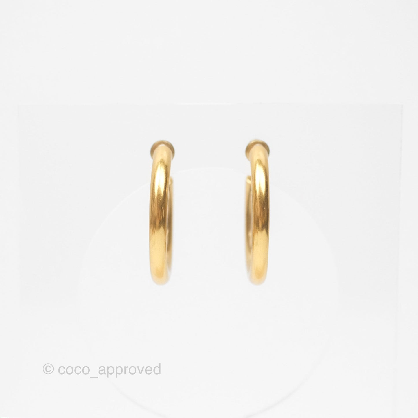 Christian Dior 30 Montaigne Hoop Earrings Gold Tone