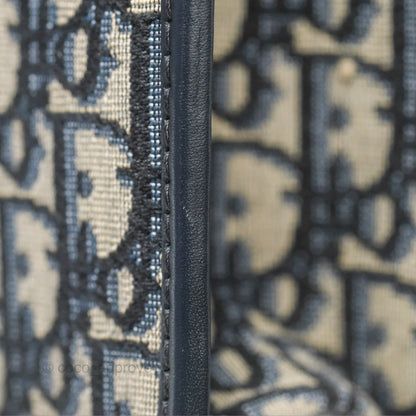 Dior 30 Montaigne Bag Blue Dior Oblique Jacquard