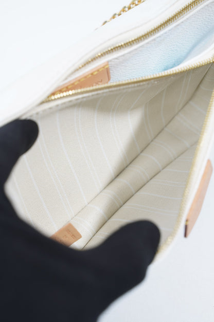 Louis Vuitton Womens Multi Pochette By The Pool