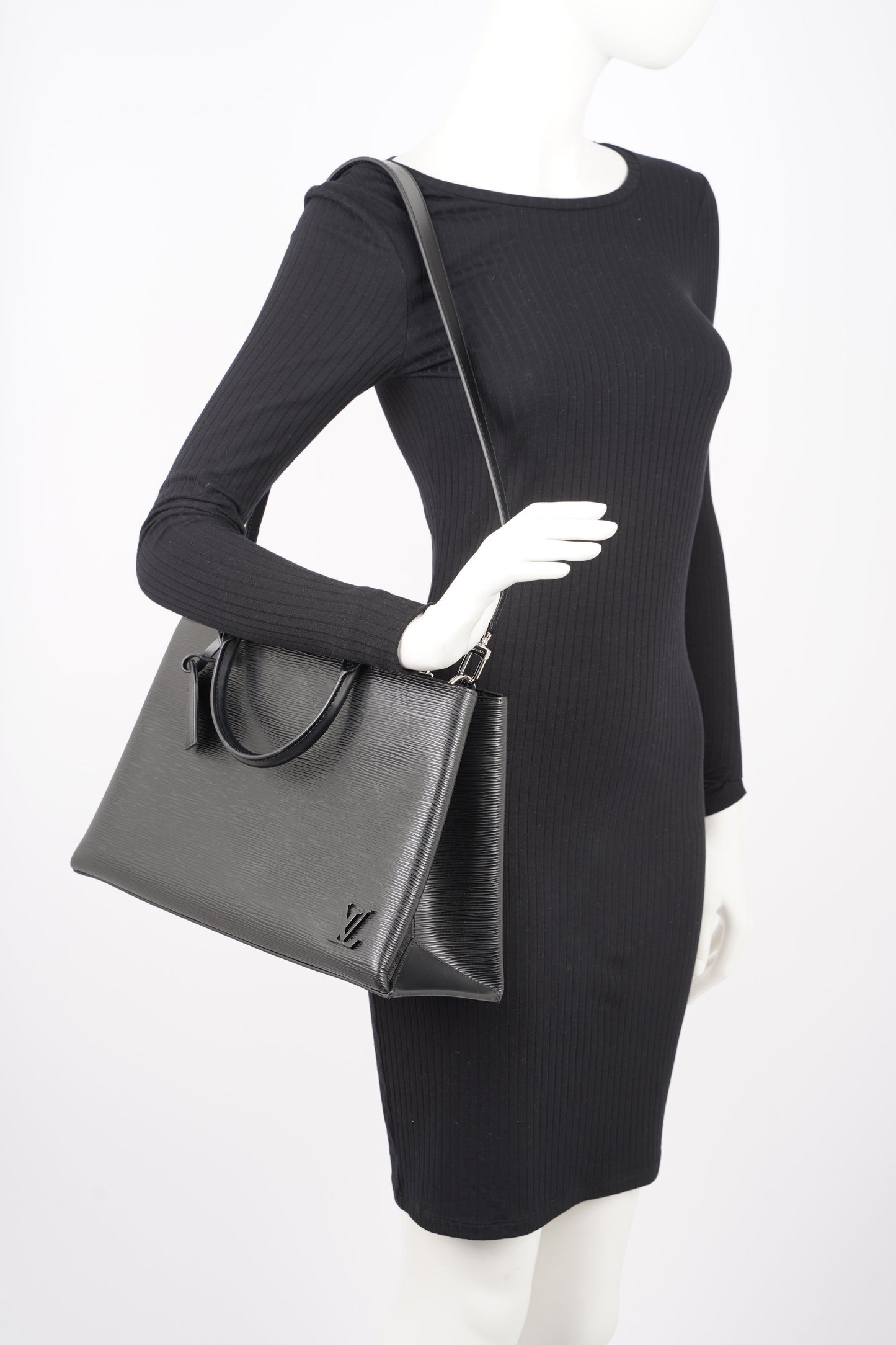 Louis Vuitton Womens Kleber Black Epi Leather MM