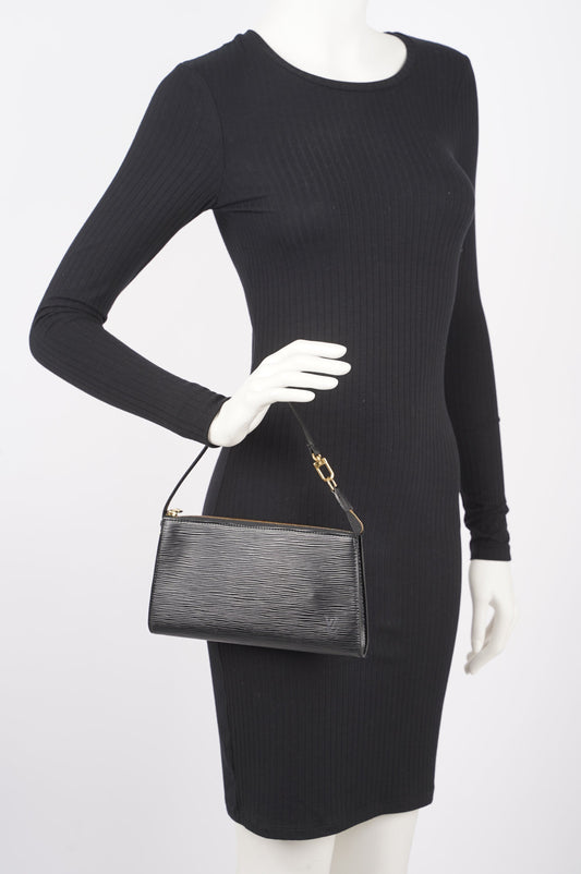 Louis Vuitton Womens Pochette Accessoire Black Epi Leather