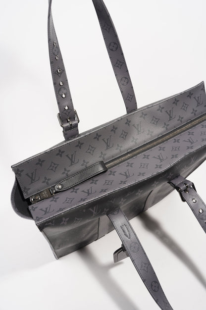 Louis Vuitton Mens New Cabas Zippe GM