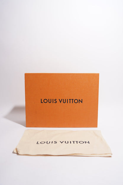 Louis Vuitton Womens Game On Toiletry 26 Pouch Monogram Canvas