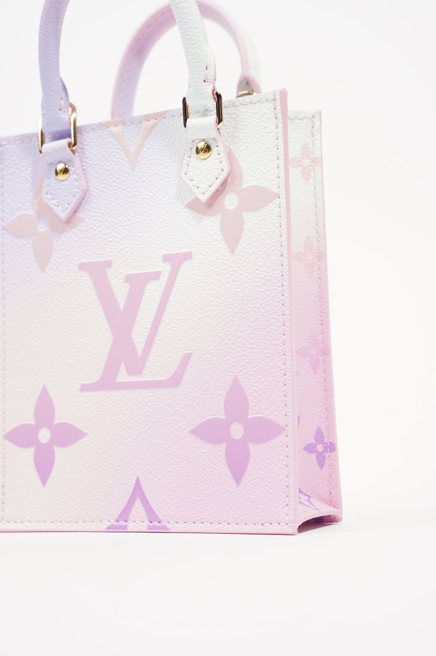 Louis Vuitton Womens Petit Sac Plat