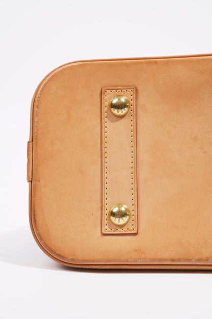 Louis Vuitton Womens Alma Monogram PM