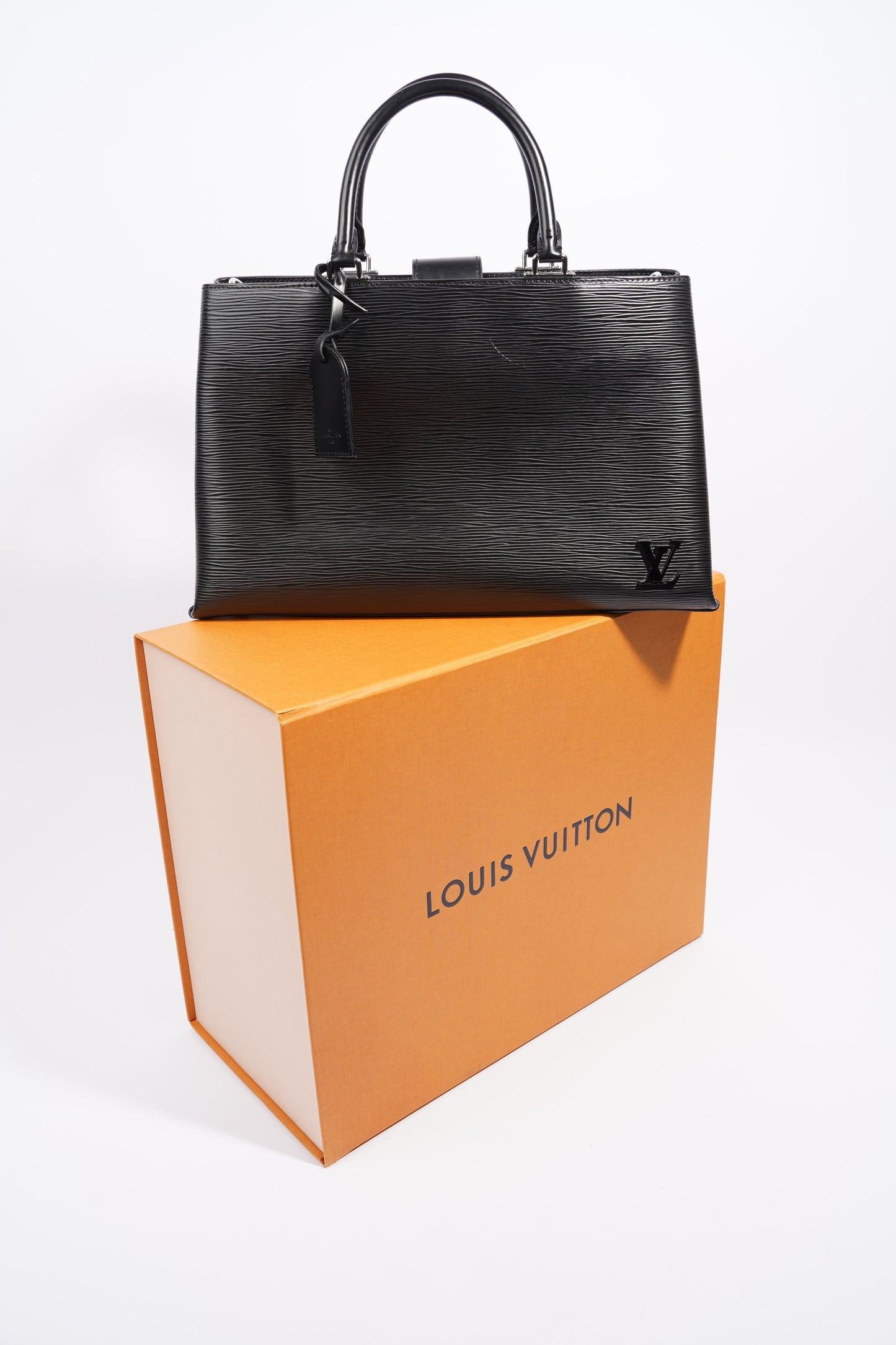 Louis Vuitton Womens Kleber Black Epi Leather MM