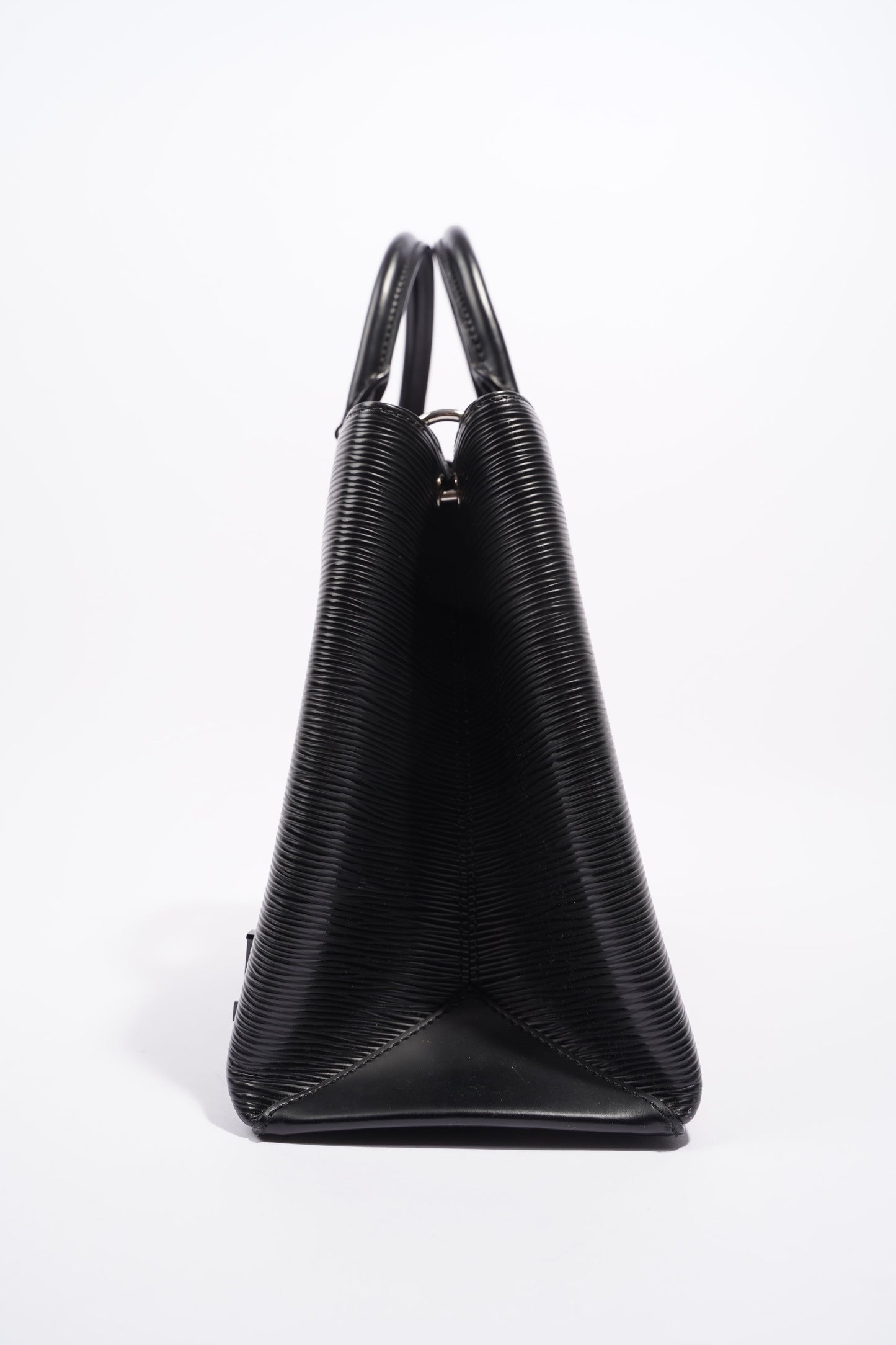 Louis Vuitton Womens Kleber Black Epi Leather MM