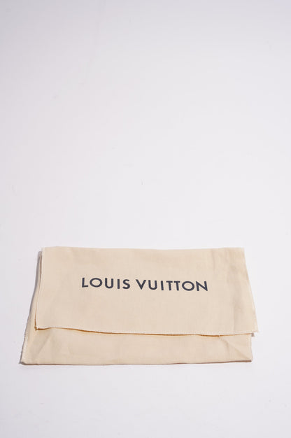 Louis Vuitton Womens Petite Malle Monogram / Black