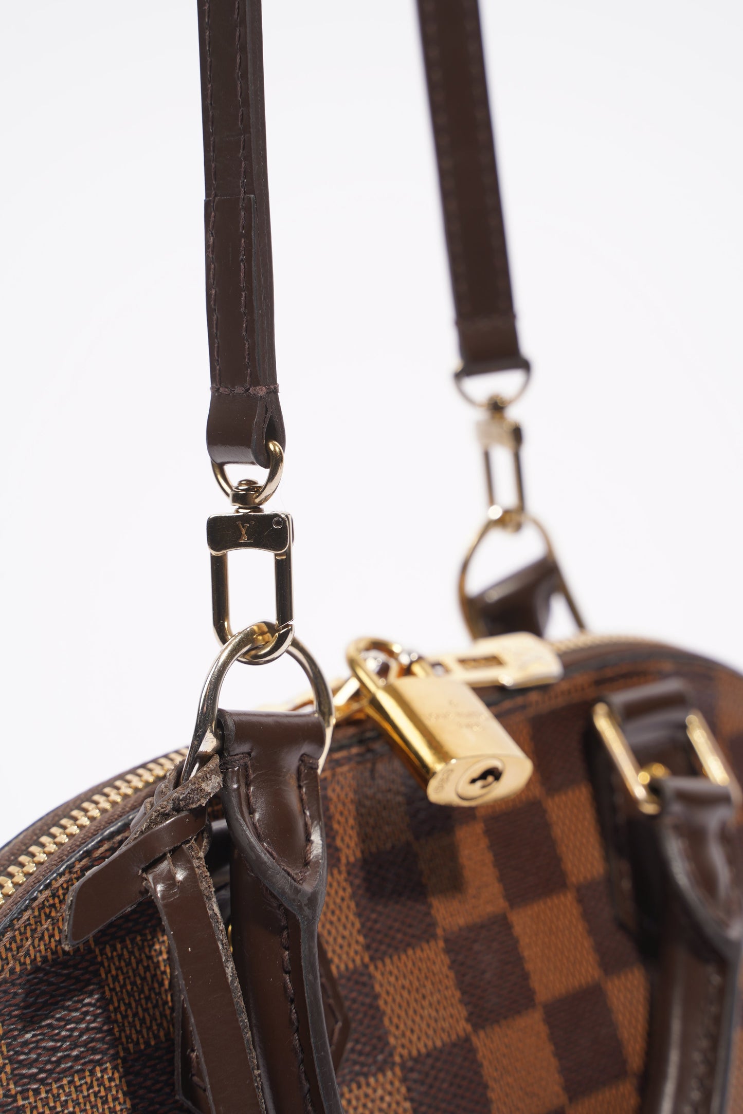 Louis Vuitton Womens Alma Damier Ebene BB