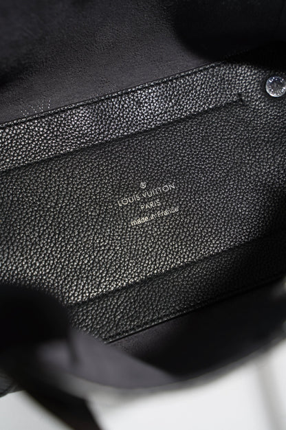 Louis Vuitton Womens Hina PM