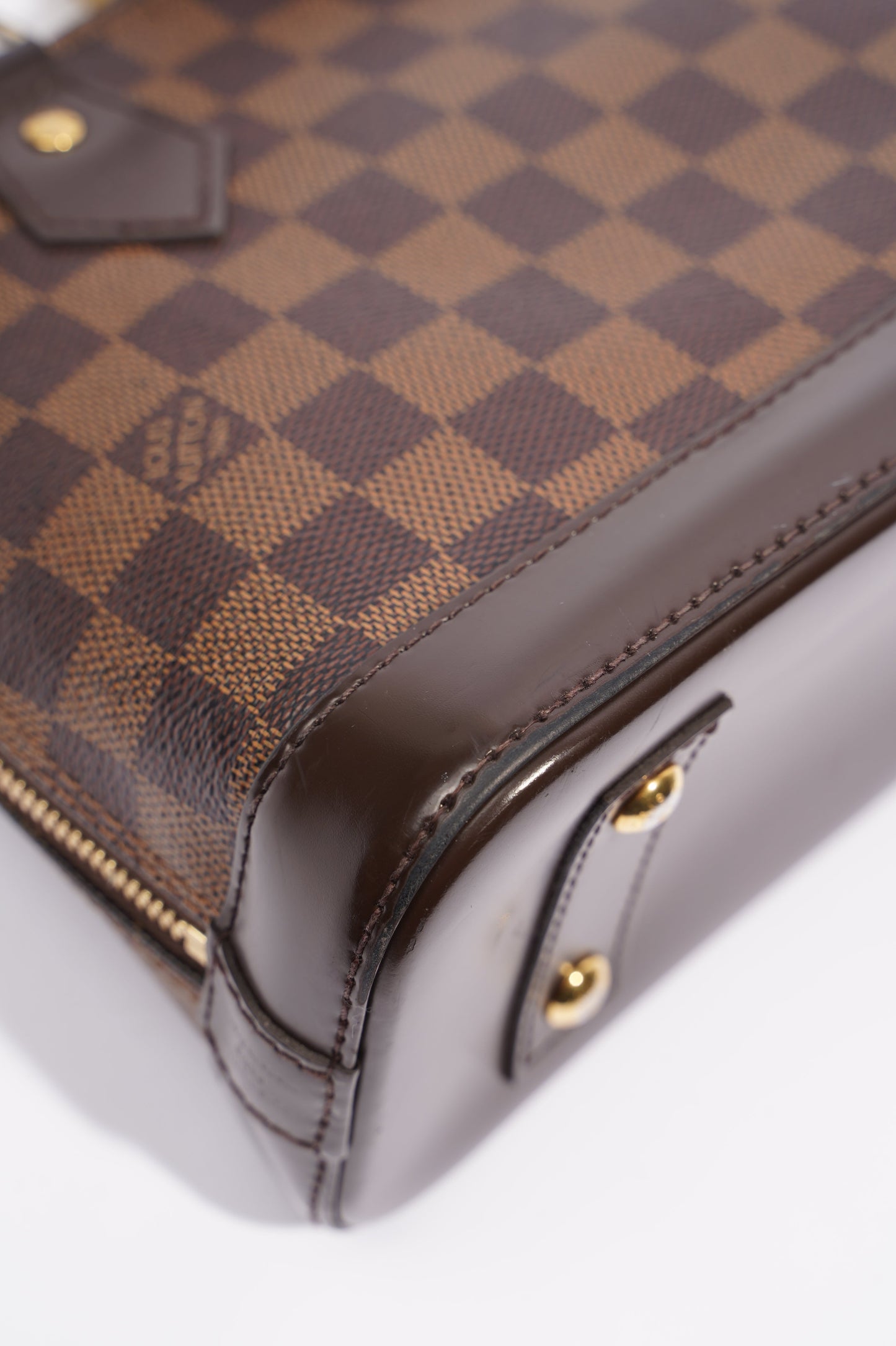 Louis Vuitton Womens Alma Damier Ebene BB