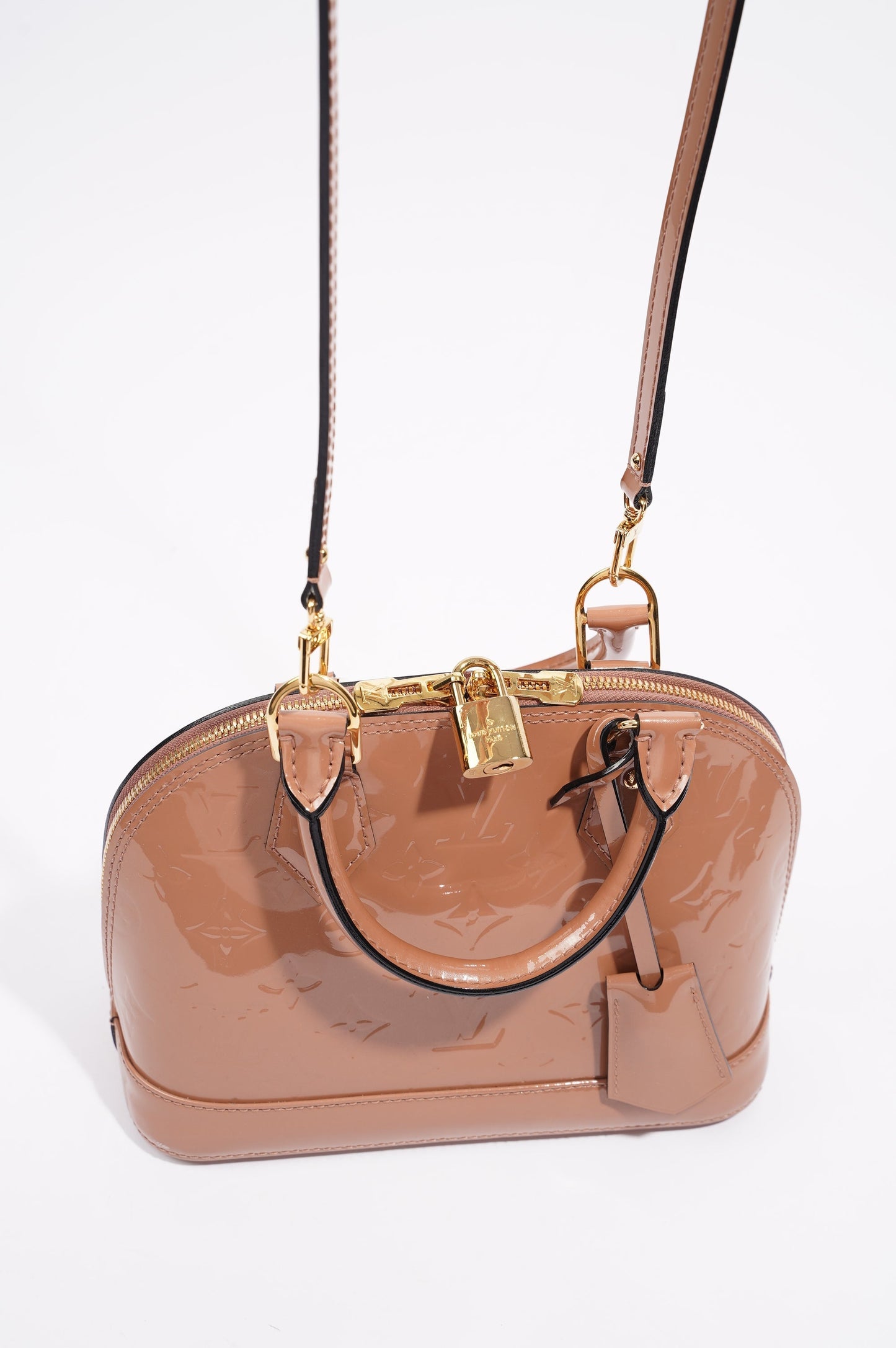 Louis Vuitton Womens Alma Rose Vernis BB