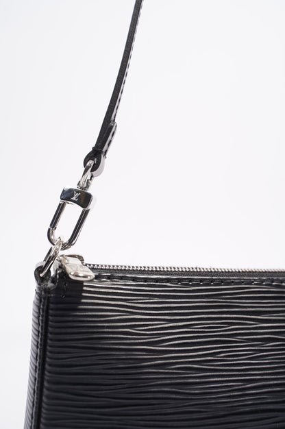 Louis Vuitton Womens Pochette Accessoires Black Epi Leather