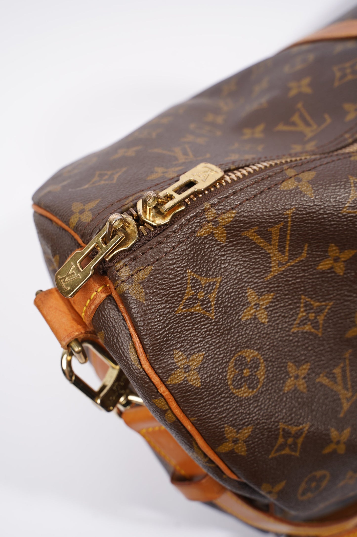Louis Vuitton Womens Vintage Keepall Bandouliere Monogram 60