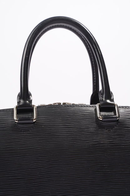 Louis Vuitton Womens Pont Neuf Black Epi Leather