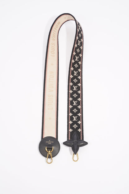 Louis Vuitton Womens Twist Black Epi Leather