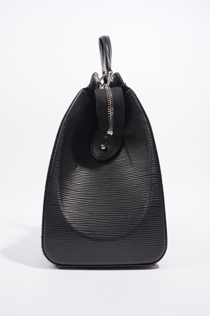 Louis Vuitton Womens Brea Black Epi Leather MM