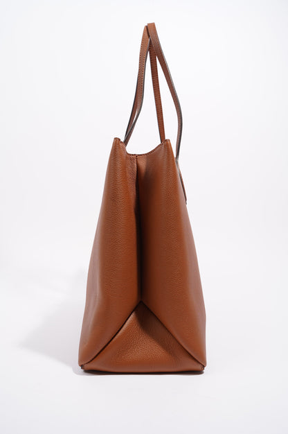 Louis Vuitton Womens Lockme Shopping Bag Chataigne