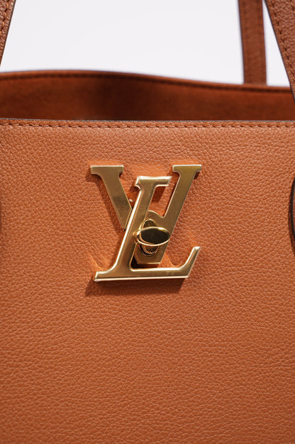 Louis Vuitton Womens Lockme Shopping Bag Chataigne
