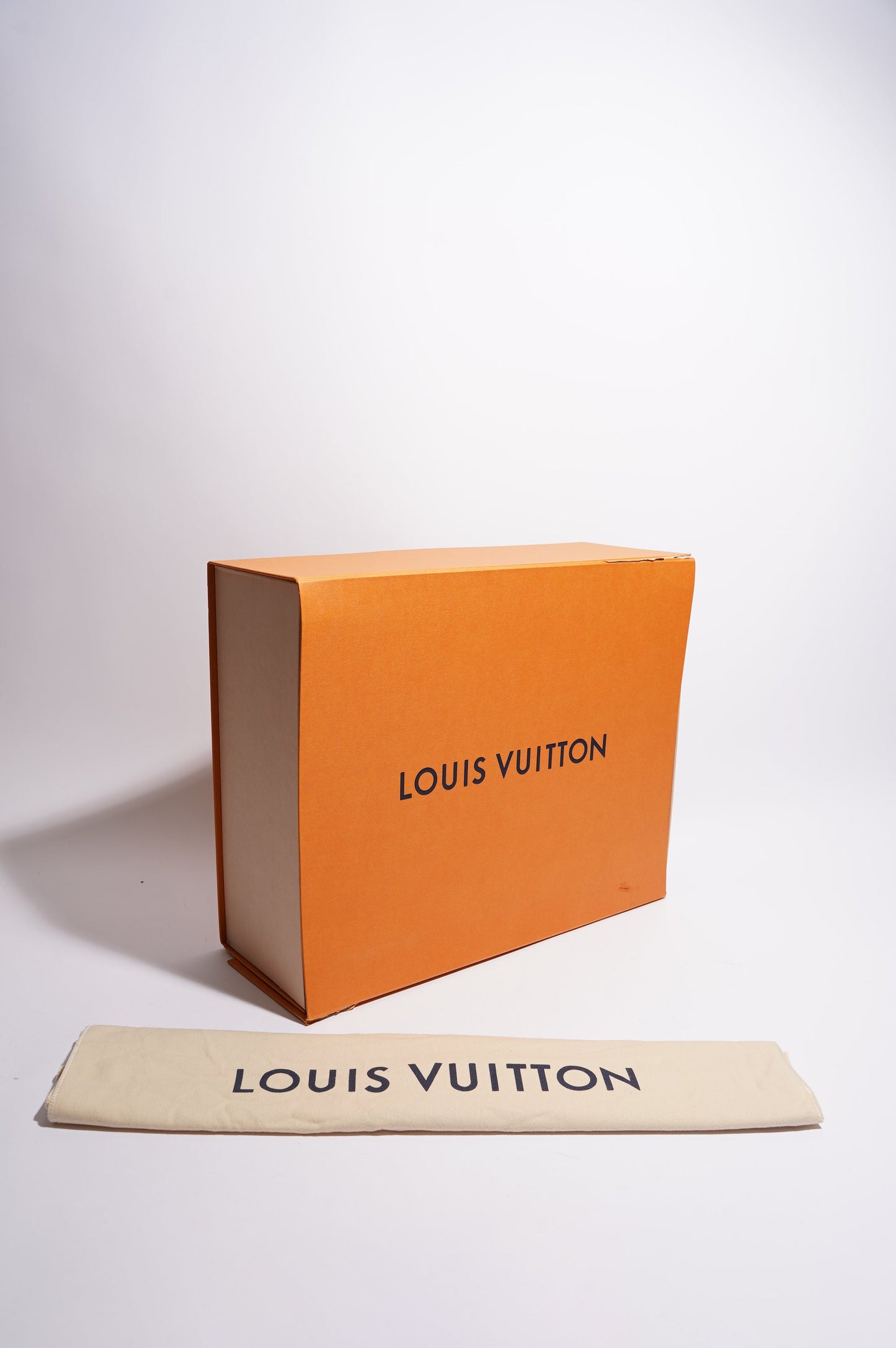Louis Vuitton Womens Lockme Shopping Bag Chataigne