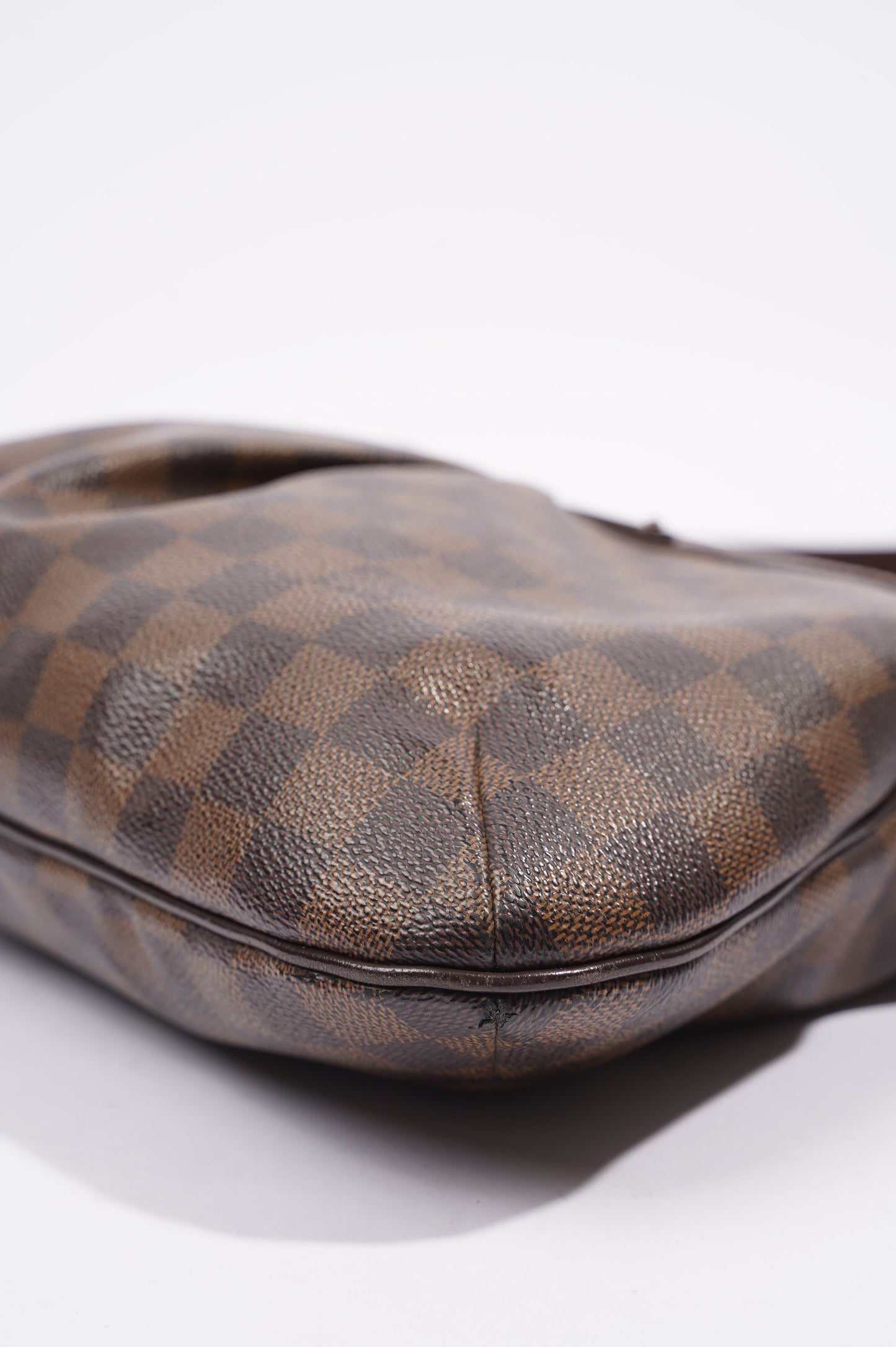Louis Vuitton Womens Vintage Bloomsbury Damier Ebene