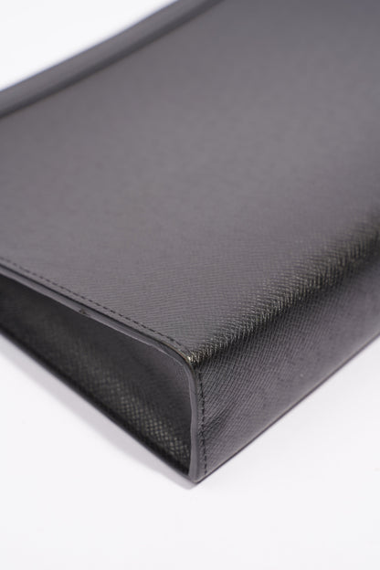 Louis Vuitton Mens Pochette Voyage Black MM