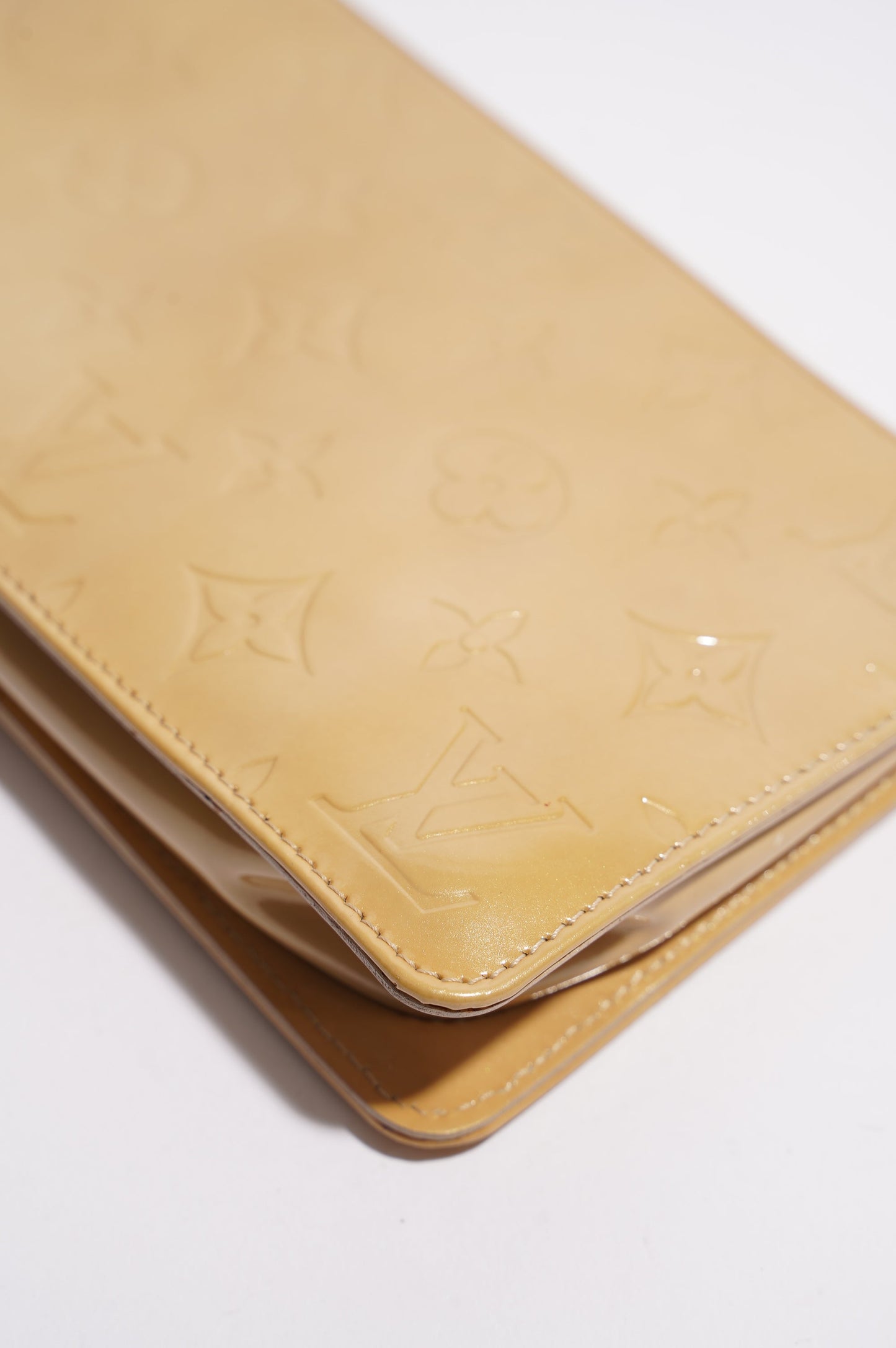 Louis Vuitton Womens Vintage Pochette Accessoire Mustard Vernis