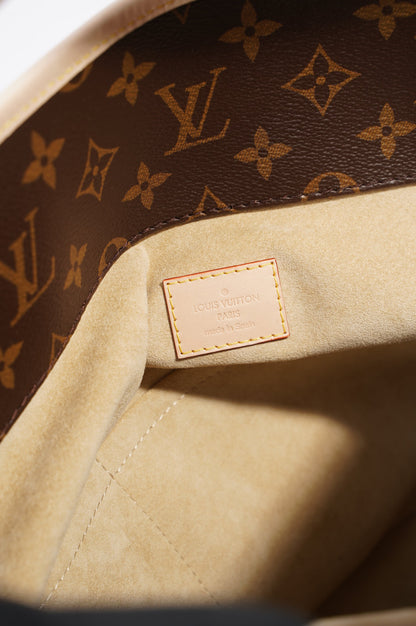 Louis Vuitton Womens Artsy Monogram Cream MM