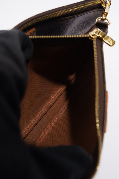 Louis Vuitton Womens Multi Pochette Accessoire Monogram Canvas