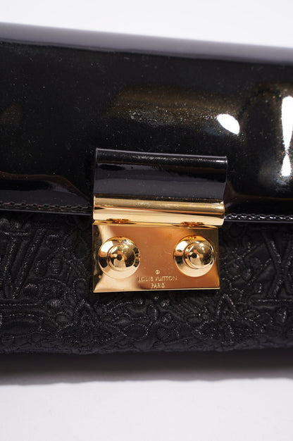 Louis Vuitton Womens Vintage Patent Clutch Black