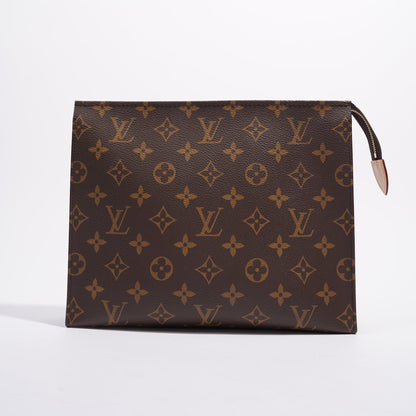 Louis Vuitton Womens Toiletry Monogram 26