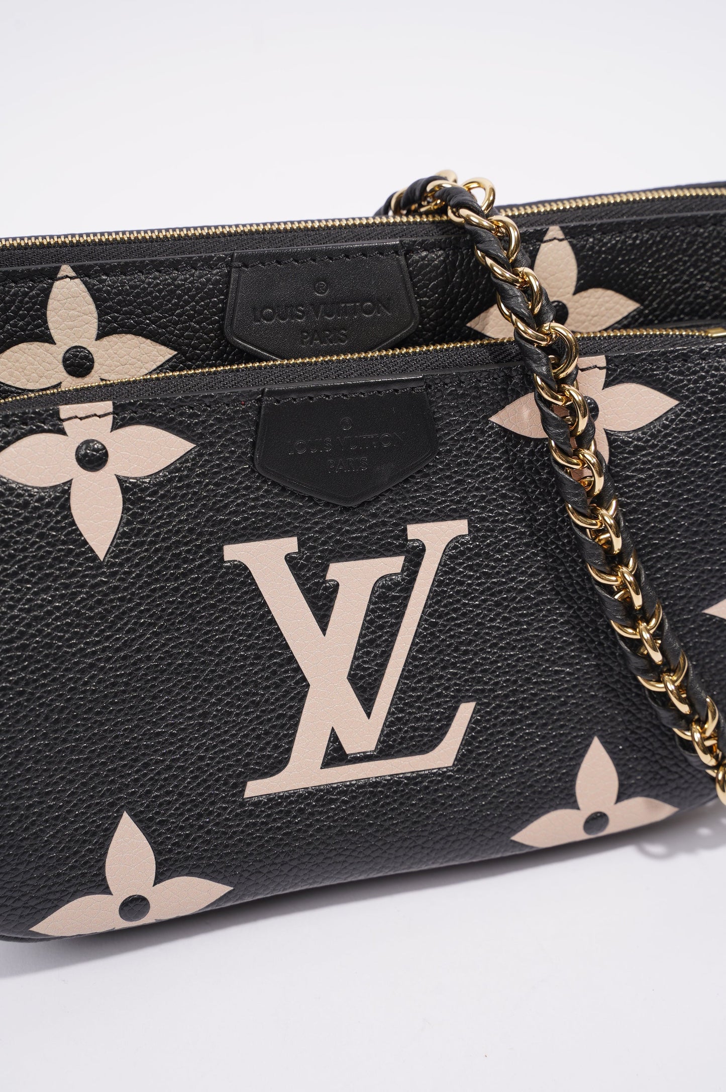 Louis Vuitton Womens Multi Pochette Accessoire Black / Beige