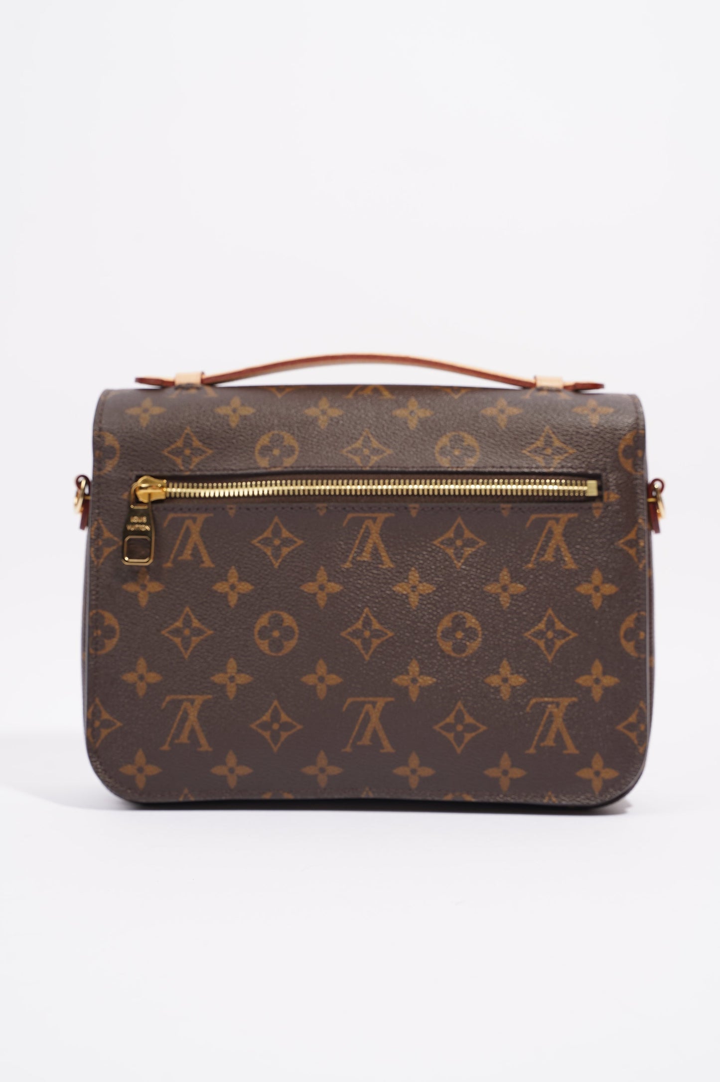 Louis Vuitton Womens Pochette Metis Monogram Canvas