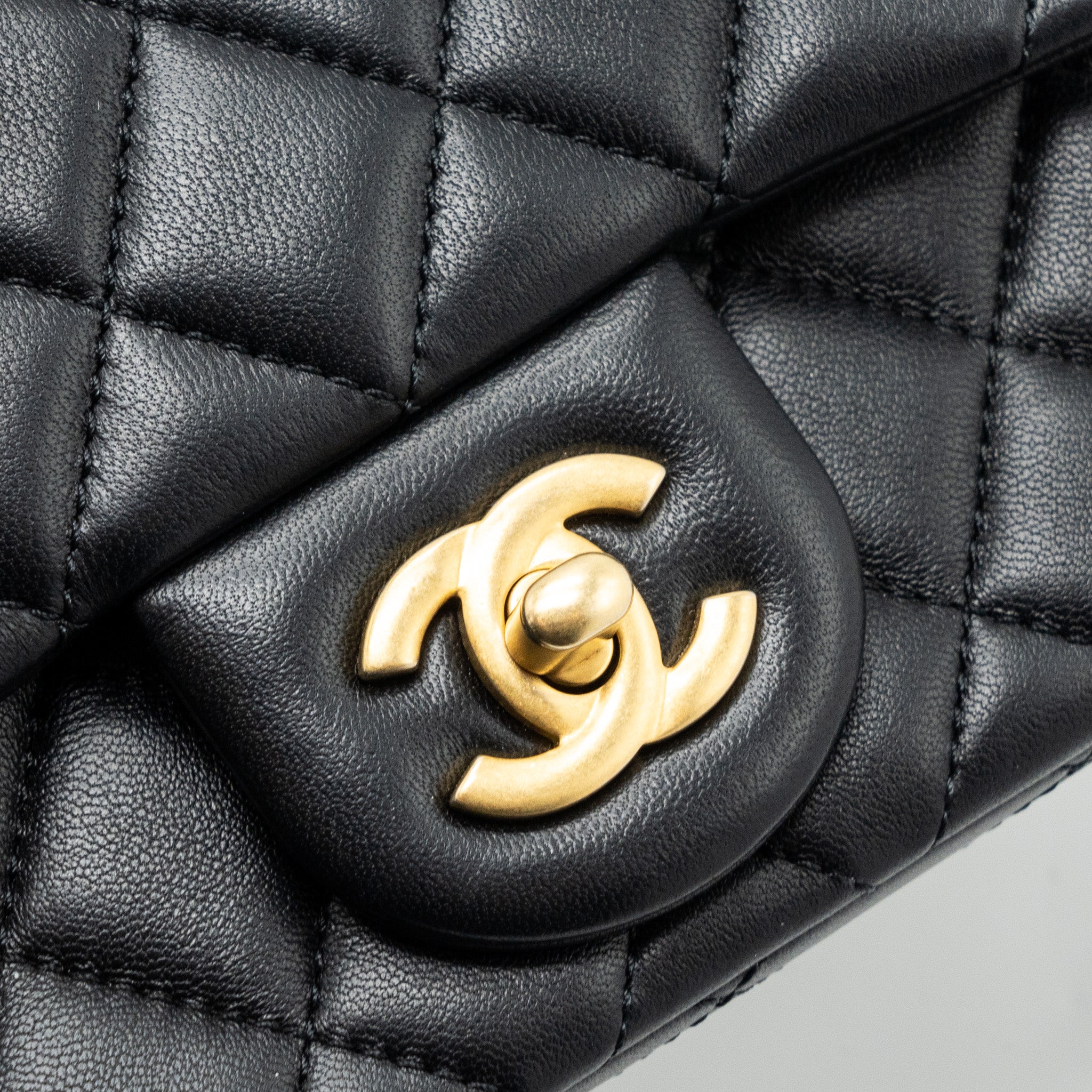 Chanel Camellia adjustable chain mini square flap bag