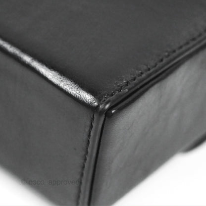 Christian Dior 30 Montaigne Box Bag Black Shiny Clinked Lambskin Gold Hardware