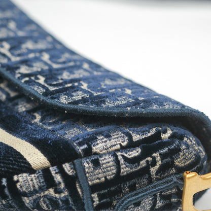 Christian Dior Saddle Bag Velvet Navy Dior Oblique Embroidery Gold Hardware