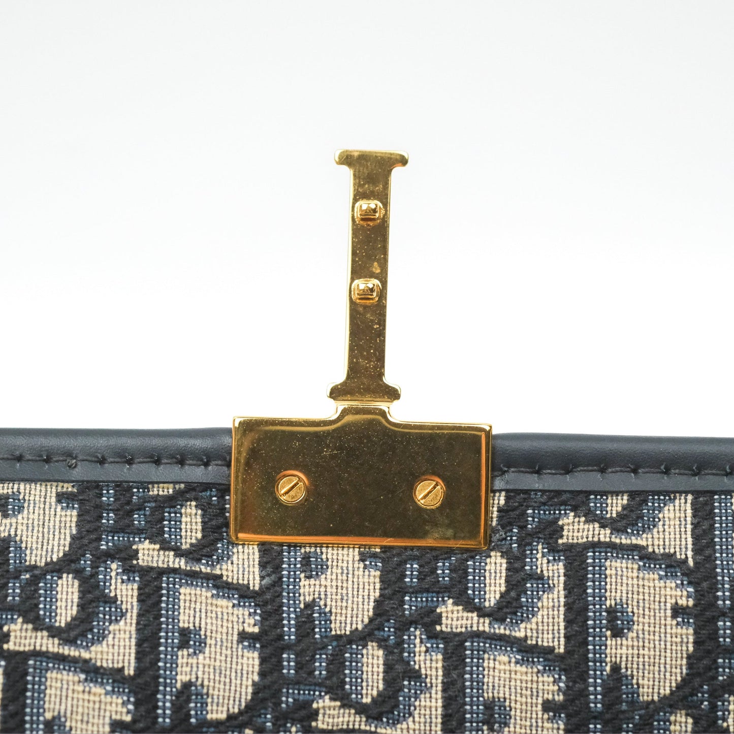 Dior 30 Montaigne East-West Bag With Chain Blue Dior Oblique Jacquard