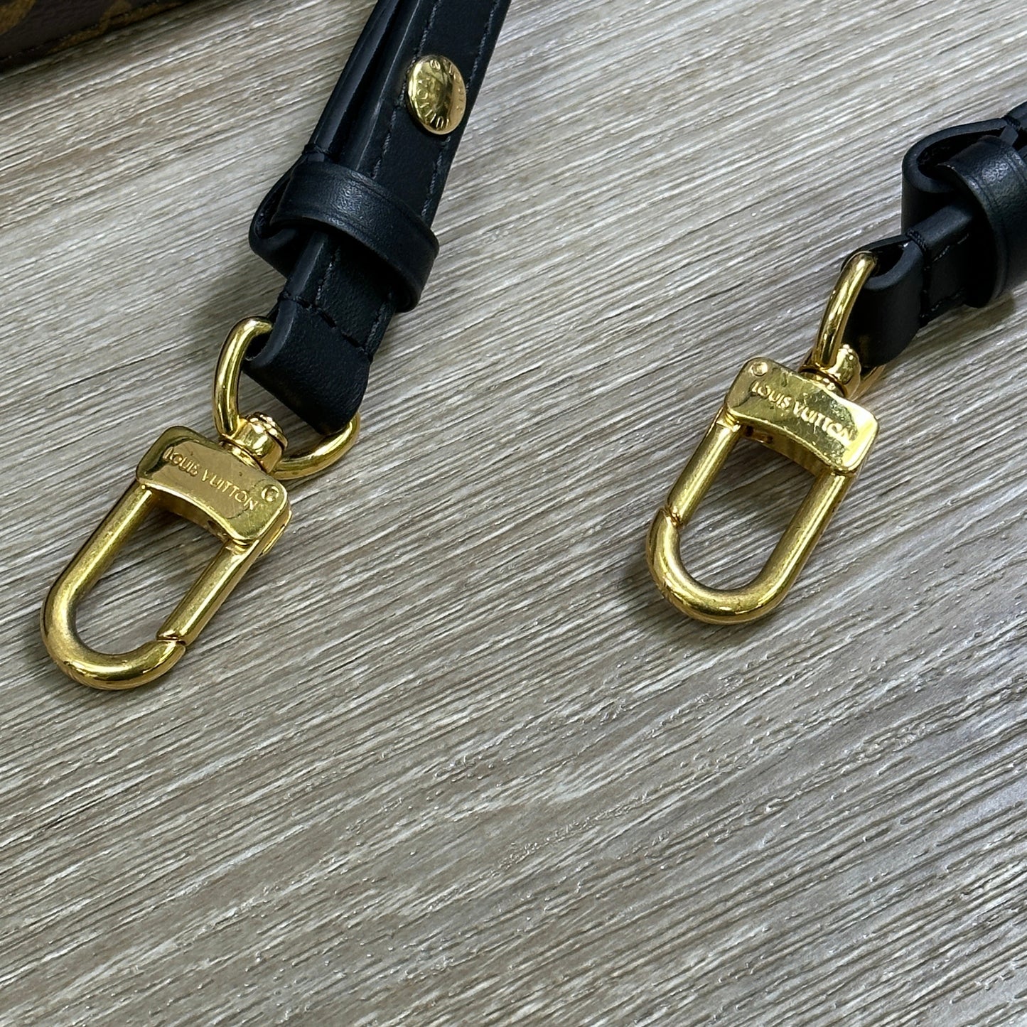 Louis Vuitton NÃ©oNoÃ© MM Monogram Black
