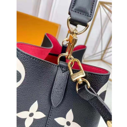 Louis Vuitton LV Women NéoNoé MM Bucket Bag Black Embossed Grained Cowhide Leather