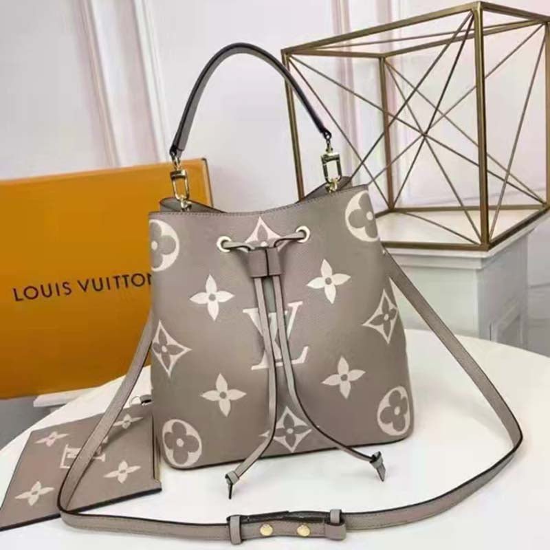 Louis Vuitton LV Women NéoNoé MM Bucket Bag Cream Embossed Grained Cowhide Leather