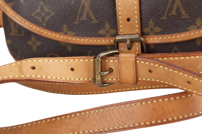LOUIS VUITTON MONOGRAM CANVAS CHANTILLY CLOTH CROSSBODY BAG GOLD HARDWARE NO DUST COVER