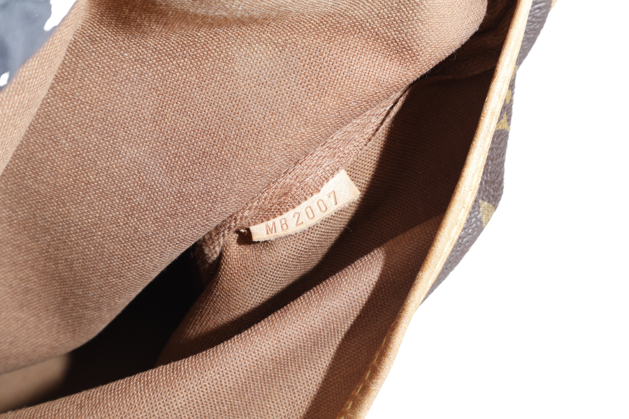LOUIS VUITTON MONOGRAM CANVAS CHANTILLY CLOTH CROSSBODY BAG GOLD HARDWARE NO DUST COVER