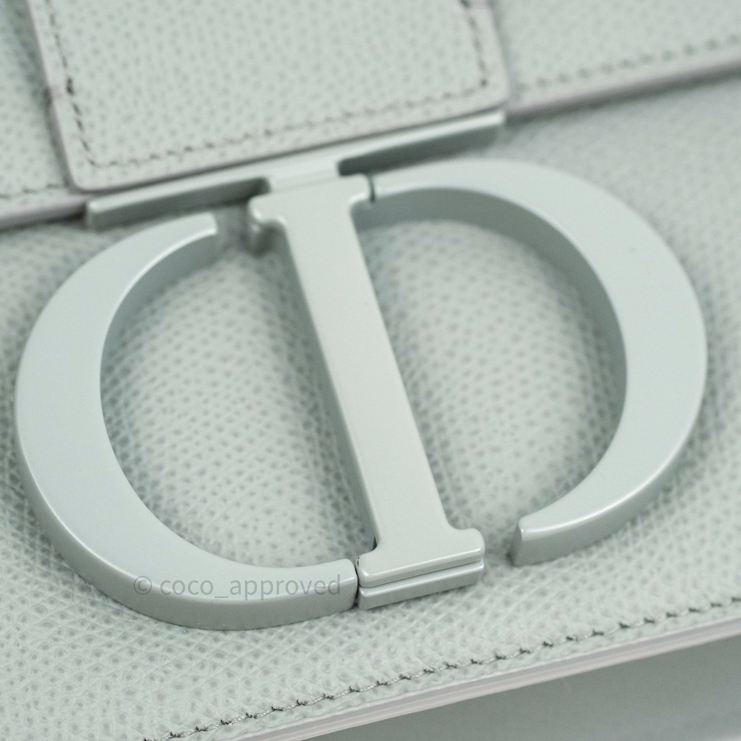 Christian Dior Grained Calfskin Montaigne Flap 30 Ultramatte Gray