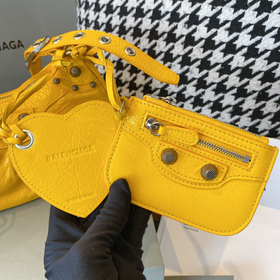Balenciaga Le Cagole XS Bag
