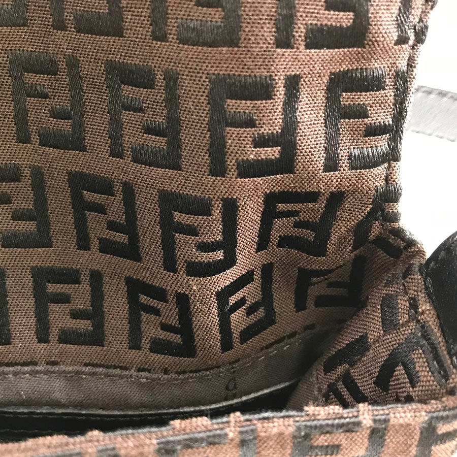 FENDI Mamma bucket one belt Shoulder Bag