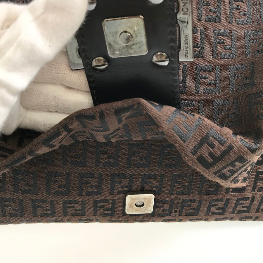 FENDI Mamma bucket one belt Shoulder Bag